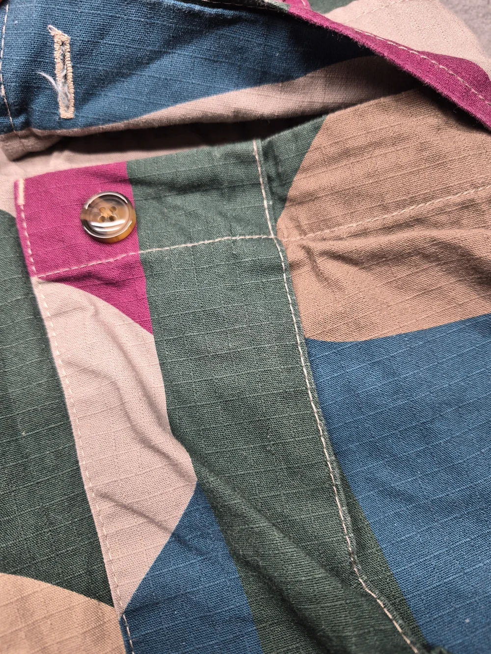 Parra The Wall Camo Short In The Sand Colorway XXL Abstract Geometric